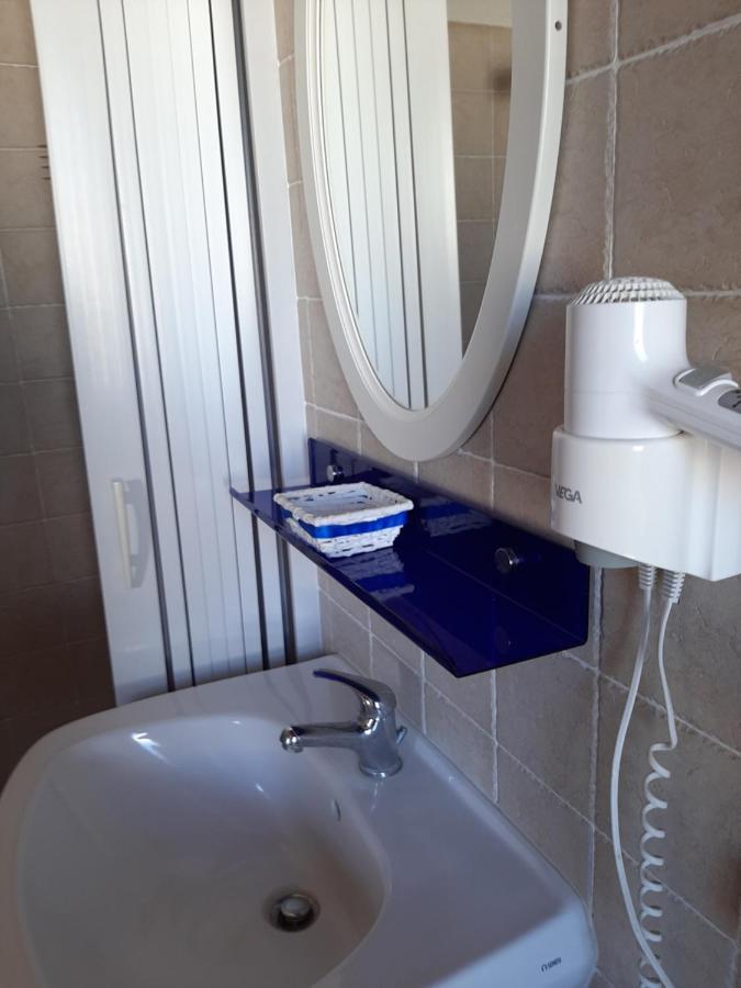 B&B La Jacaranda Affittacamere Sant'Antìoco Eksteriør billede