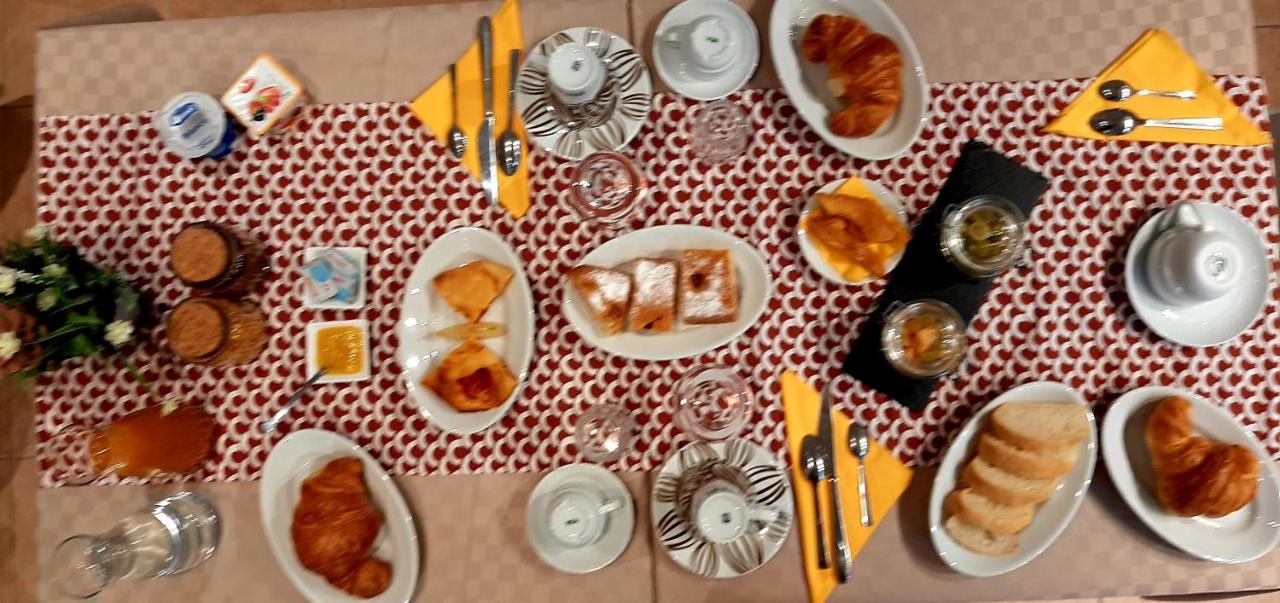 B&B La Jacaranda Affittacamere Sant'Antìoco Eksteriør billede